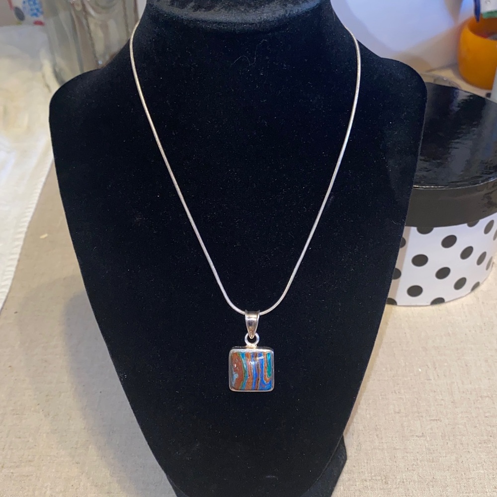 925 silver chain necklace / Calsilica Rainbow Cabachon🩶